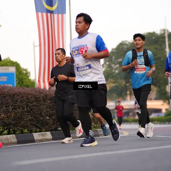Runner Photo 4708219