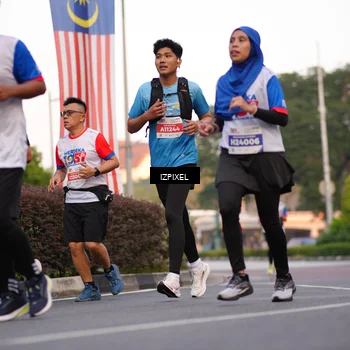 Runner Photo 4708226