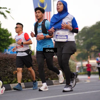 Runner Photo 4708242