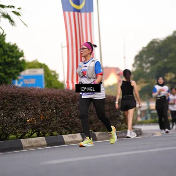 Runner Photo 4708245