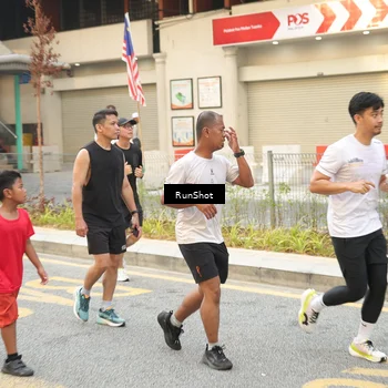 Runner Photo 4708288