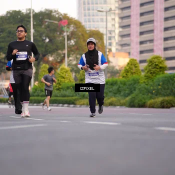 Runner Photo 4708356