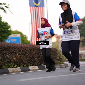 Runner Photo 4708366