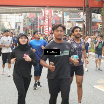Runner Photo 4708377