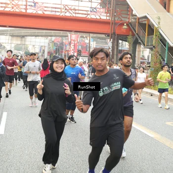 Runner Photo 4708418