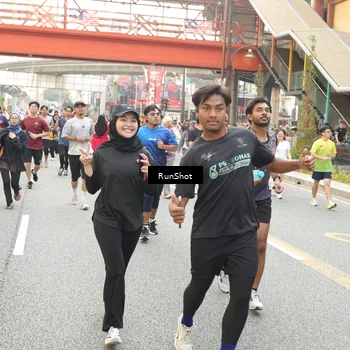 Runner Photo 4708424