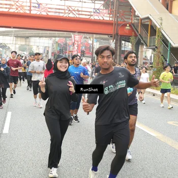 Runner Photo 4708457