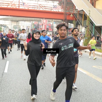 Runner Photo 4708479