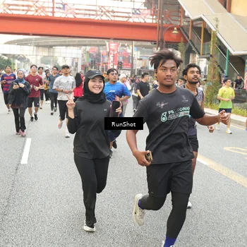Runner Photo 4708494