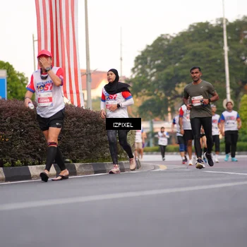 Runner Photo 4708497
