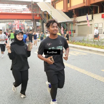 Runner Photo 4708518