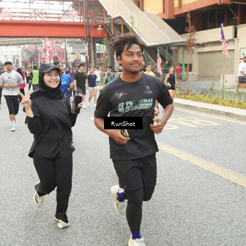 Runner Photo 4708524