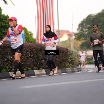 Runner Photo 4708534