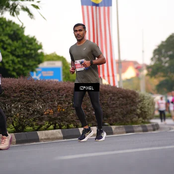 Runner Photo 4708568