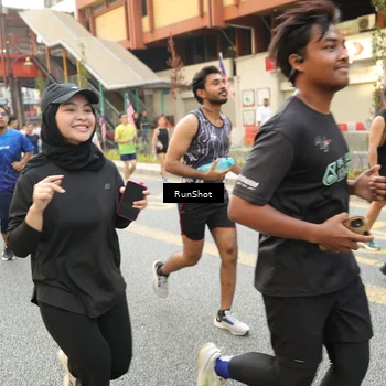 Runner Photo 4708573