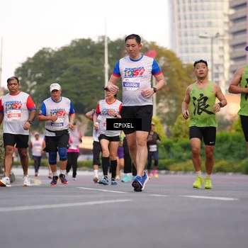 Runner Photo 4708578