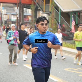 Runner Photo 4708642