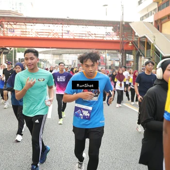 Runner Photo 4708654