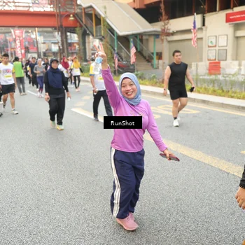 Runner Photo 4708692