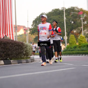 Runner Photo 4708696