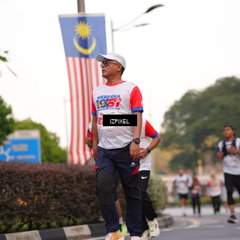 Runner Photo 4708709