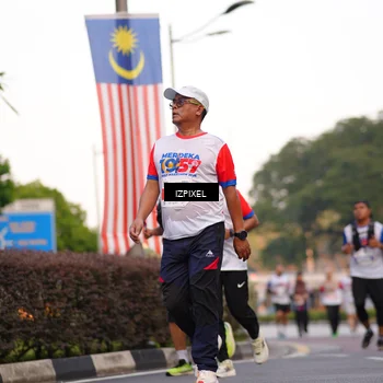 Runner Photo 4708712