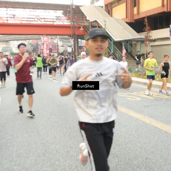 Runner Photo 4708750