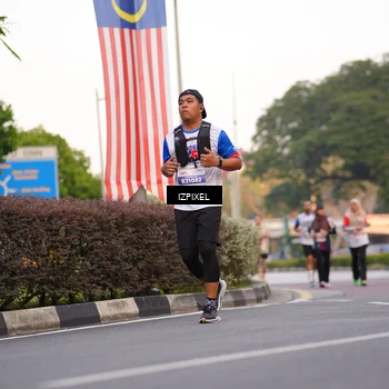 Runner Photo 4708754
