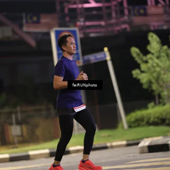 Runner Photo 4708755