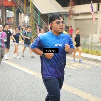 Runner Photo 4708772