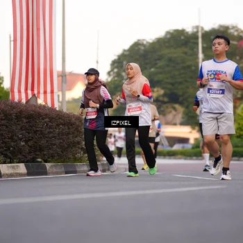 Runner Photo 4708773