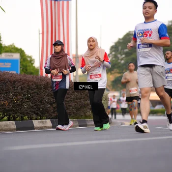 Runner Photo 4708788