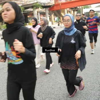 Runner Photo 4708795