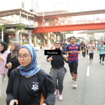 Runner Photo 4708813