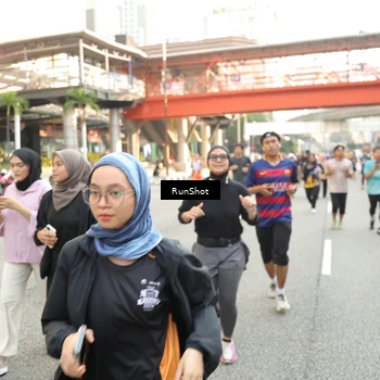 Runner Photo 4708814