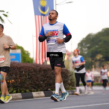 Runner Photo 4708841