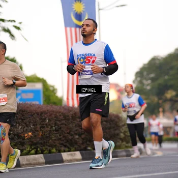 Runner Photo 4708847