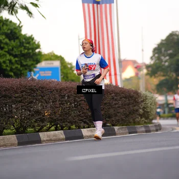 Runner Photo 4708865