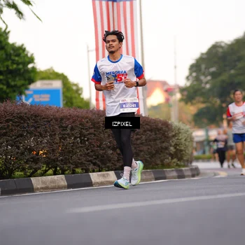 Runner Photo 4708884