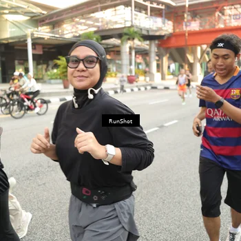Runner Photo 4708895