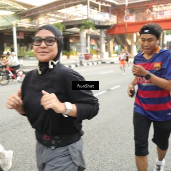 Runner Photo 4708905