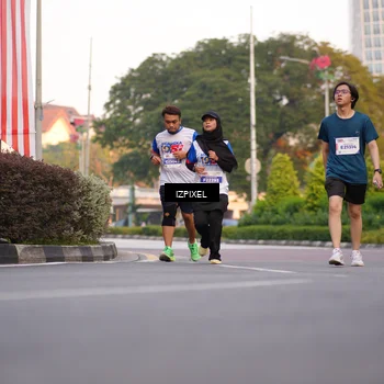 Runner Photo 4708992