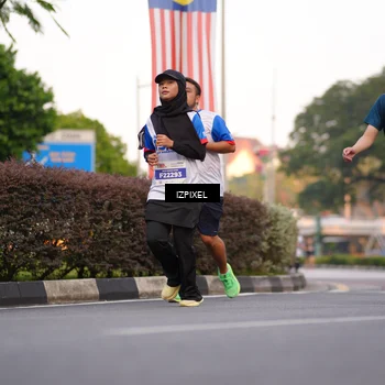 Runner Photo 4709002