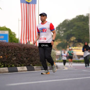 Runner Photo 4709079