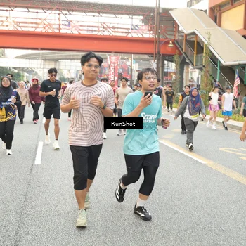 Runner Photo 4709090