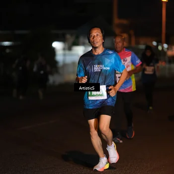 Runner Photo 4709105