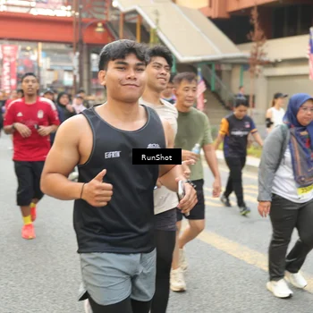 Runner Photo 4709175