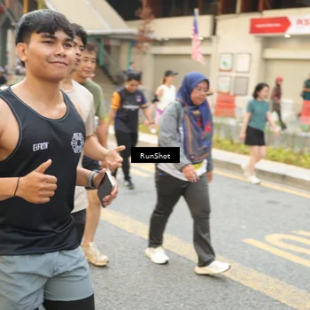 Runner Photo 4709198