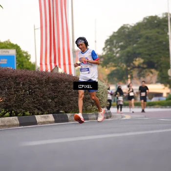Runner Photo 4709209