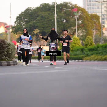 Runner Photo 4709300
